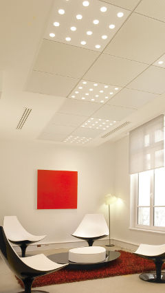 Zona de descanso en el edificio de Generali, Francia, iluminada por Philips 