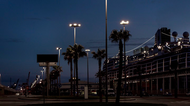 Philips, Lighting, iluminación LED en el Puerto de Barcelona. Eficiencia energética y conectividad con CityTouch en el mayor puerto de Europa